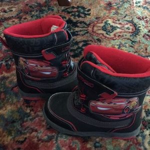Disney “Cars” snow boots size 9